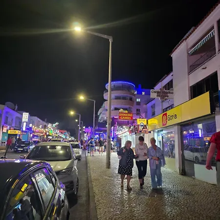 Rua Dos Bares Em